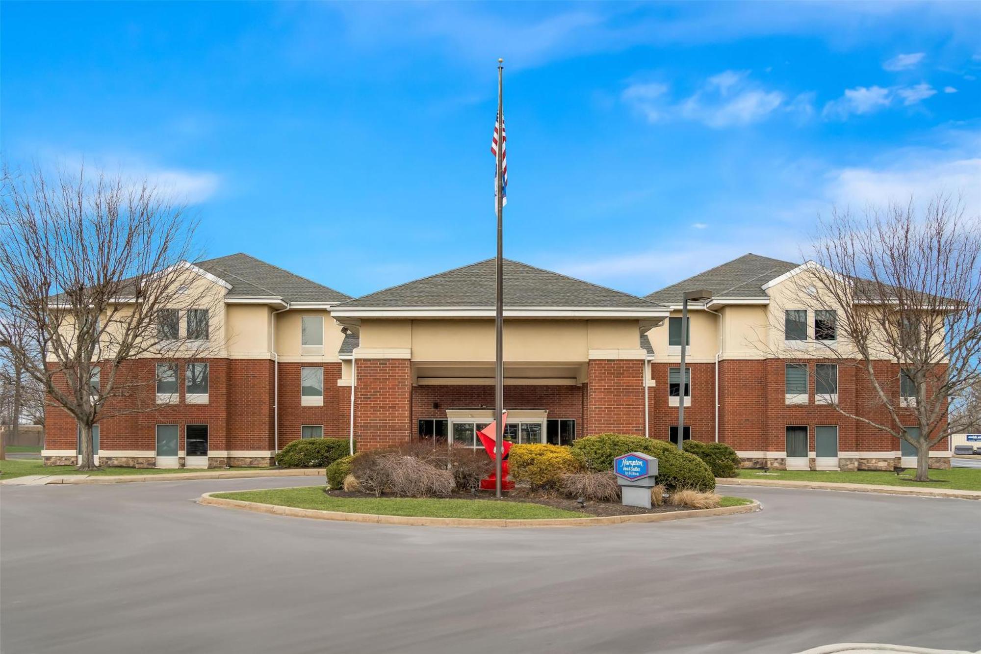 Hampton Inn & Suites Newtown Yardley Exterior foto